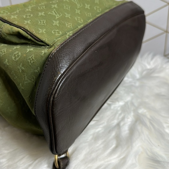 💯Authentic Louis Vuitton Canvas Backpack🍀 - Picture 10 of 15